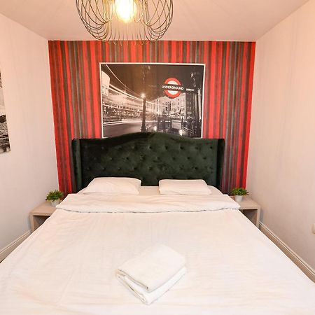 Unirii Square Old Town Apartments Bukarest Kültér fotó