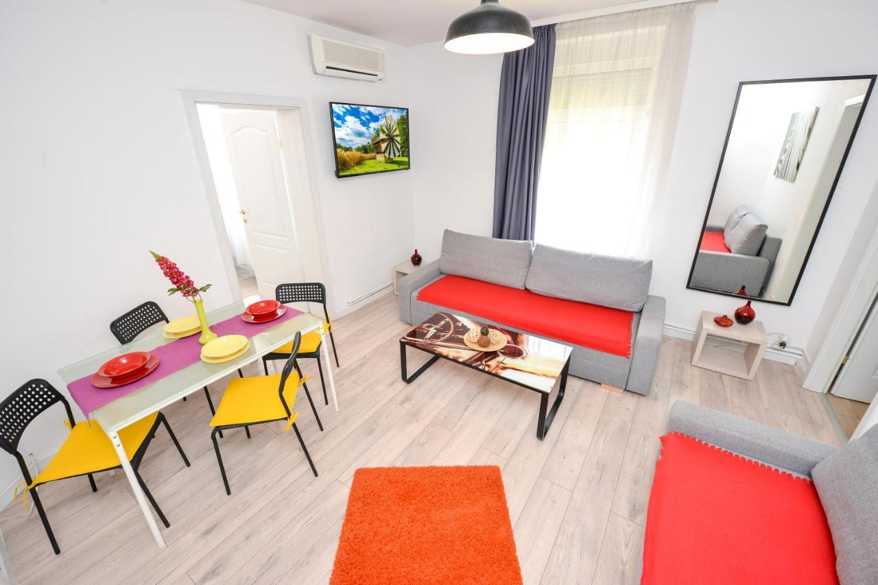 Unirii Square Old Town Apartments Bukarest Kültér fotó
